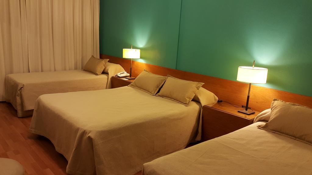Hotel Avenida Буенос Айрес Екстериор снимка